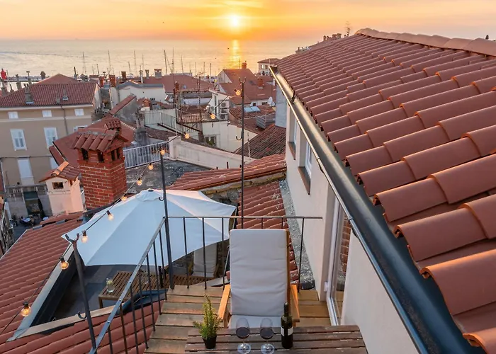 Via Paradiso * Piran